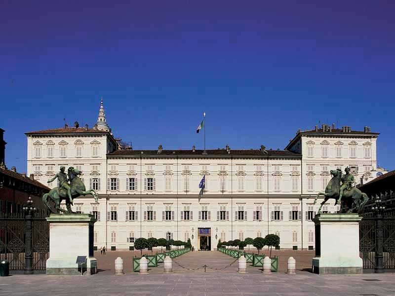 Scopri di più sull'articolo TORINO: IL PALAZZO REALE