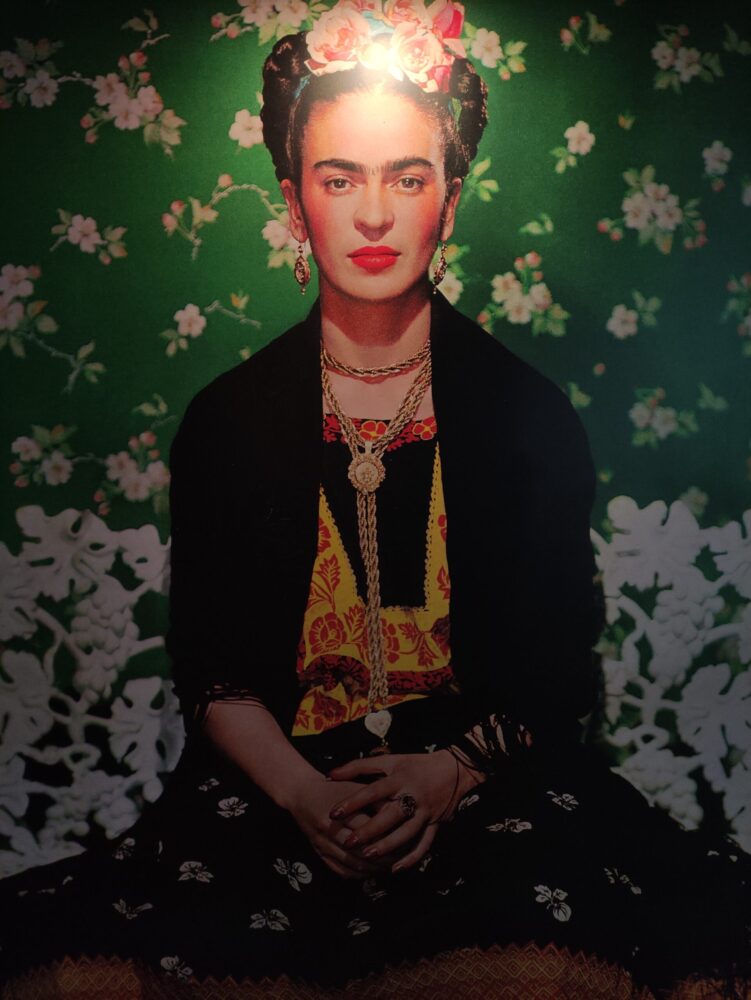 Scopri di più sull'articolo FOTO DI FRIDA KHALO